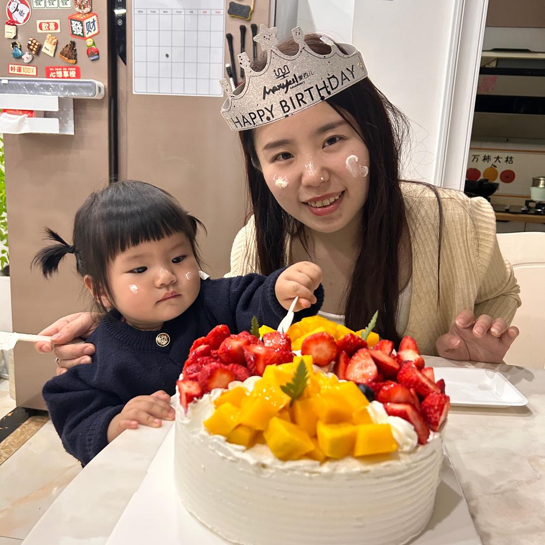 肉肉的小六六