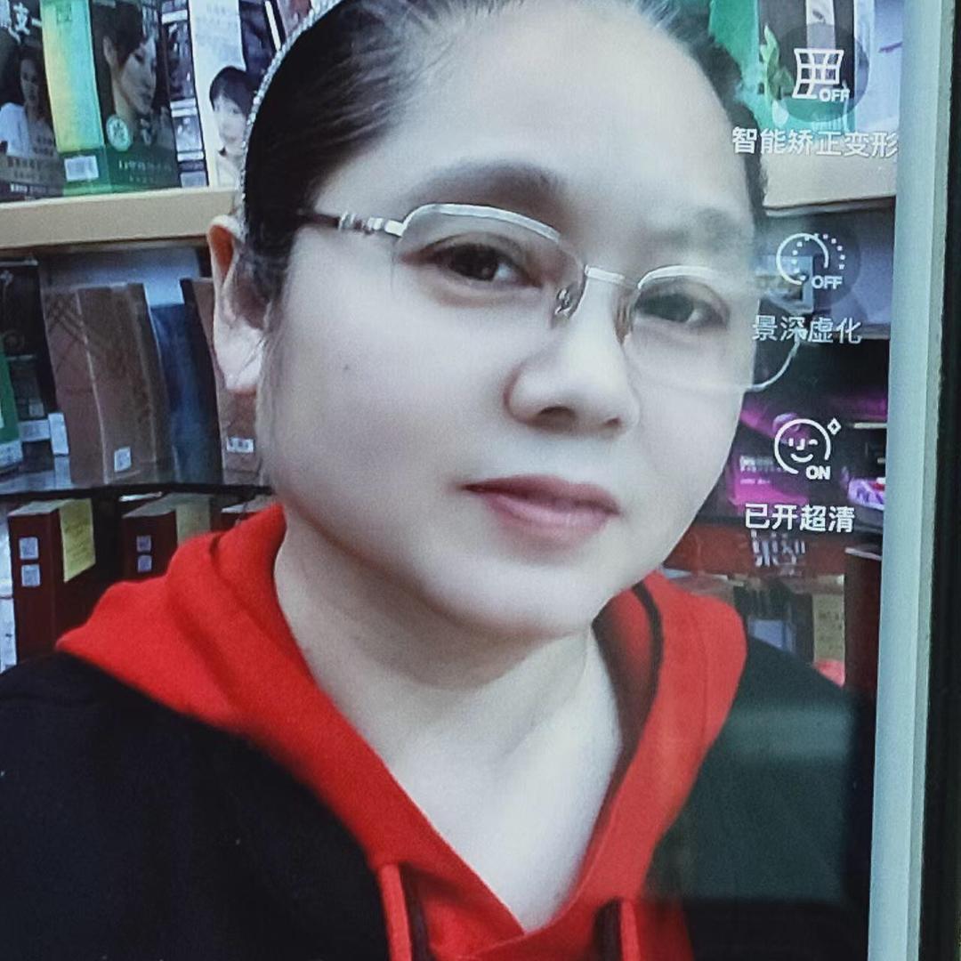 无锡东港静英服饰