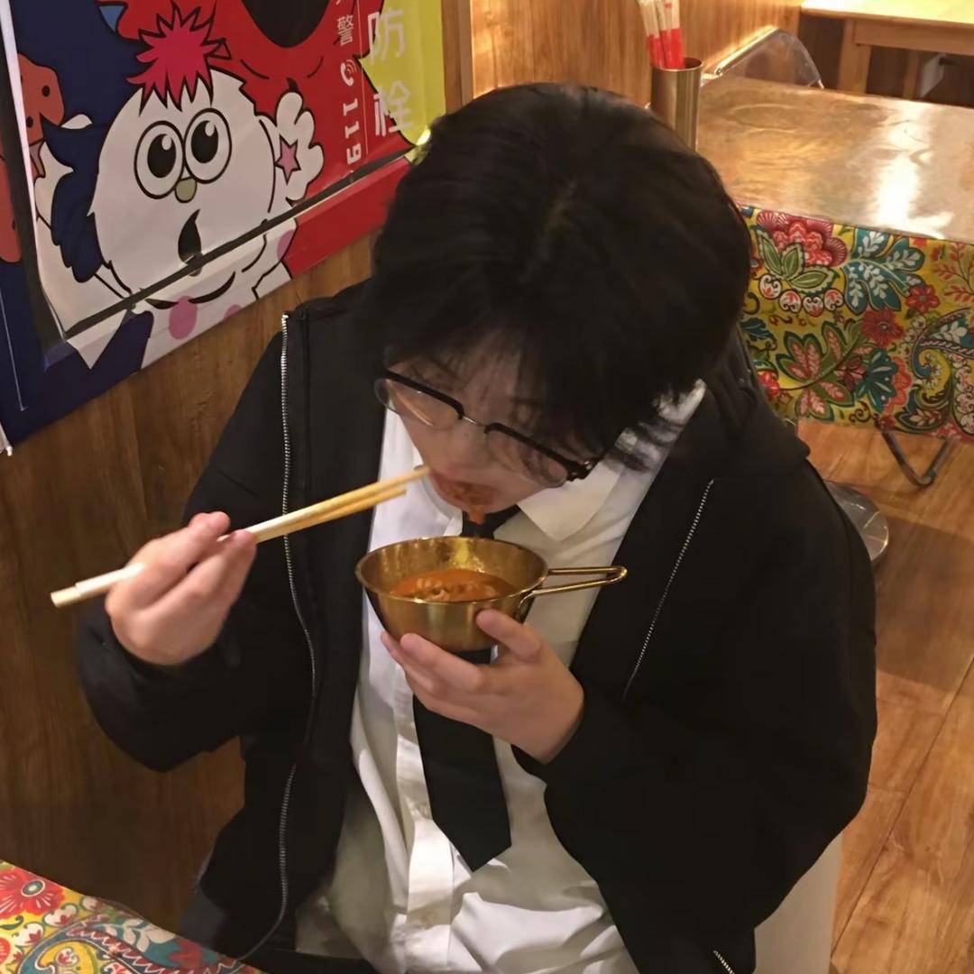 没有衣服穿的崔风机