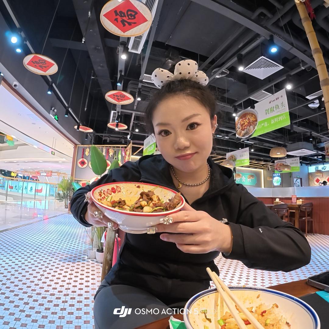 彤饱饱饱