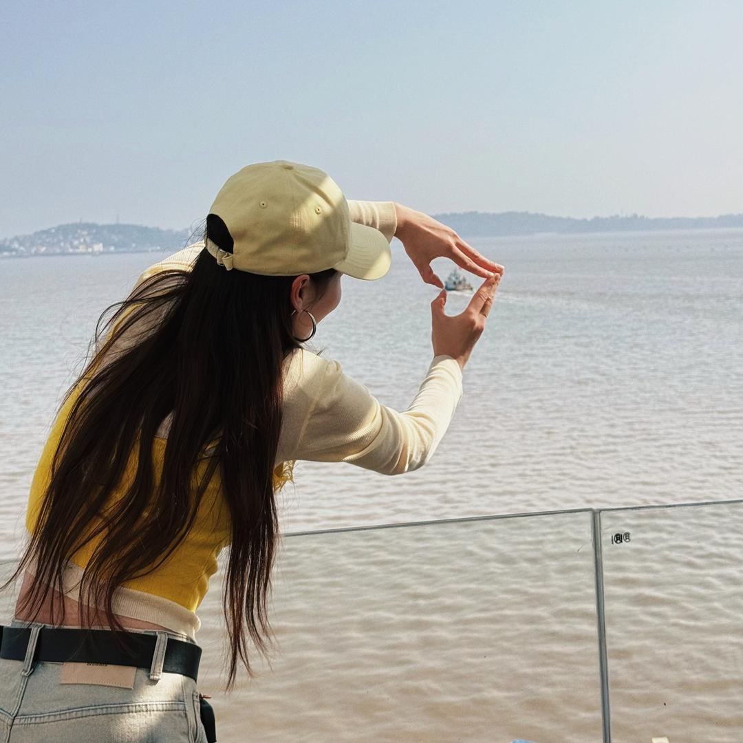 好物推荐官Miss廖