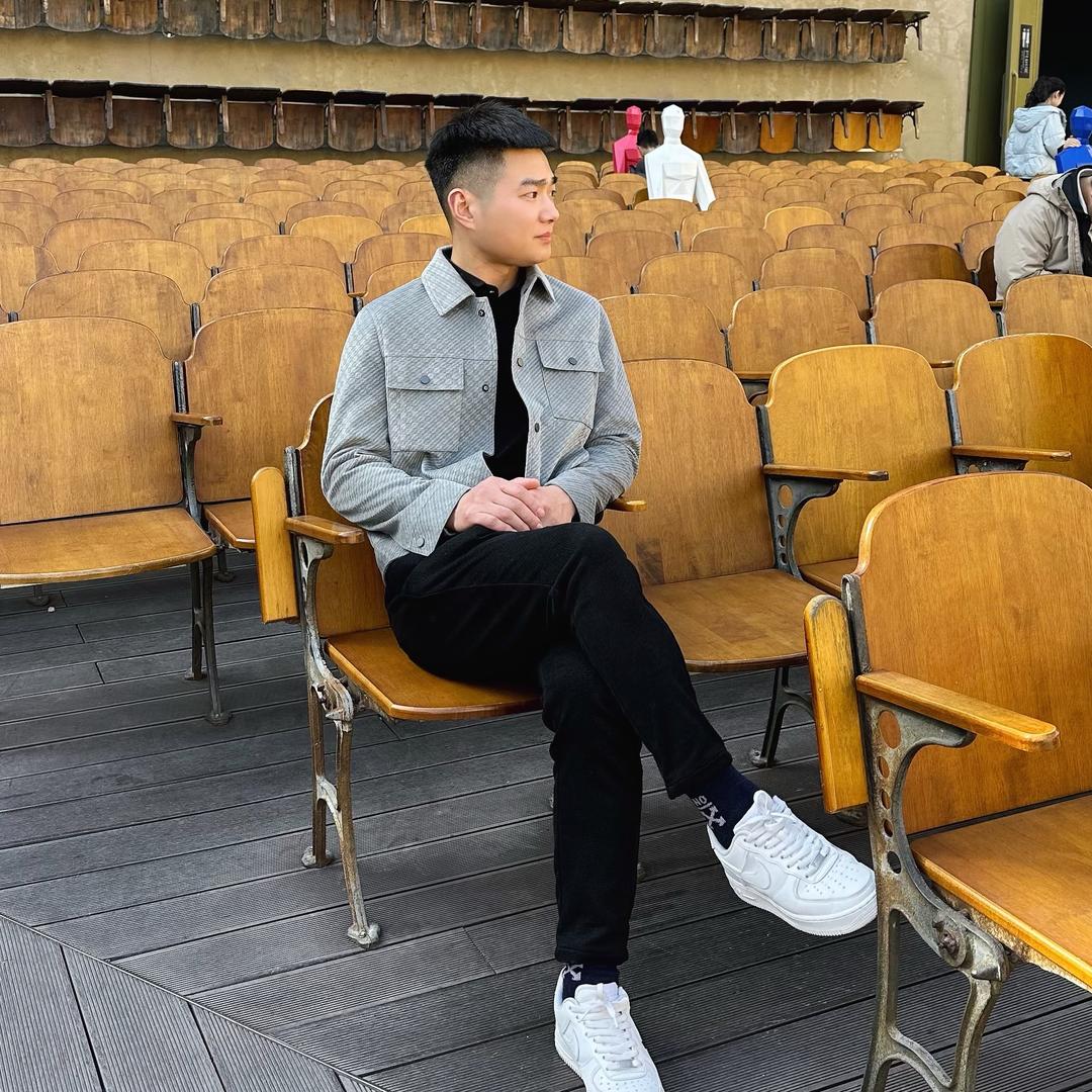 做辣条的小张