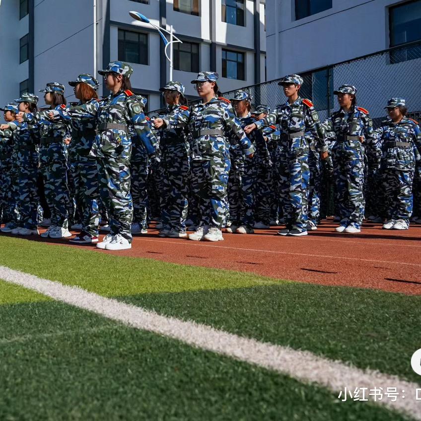 青春舆歌丁老师