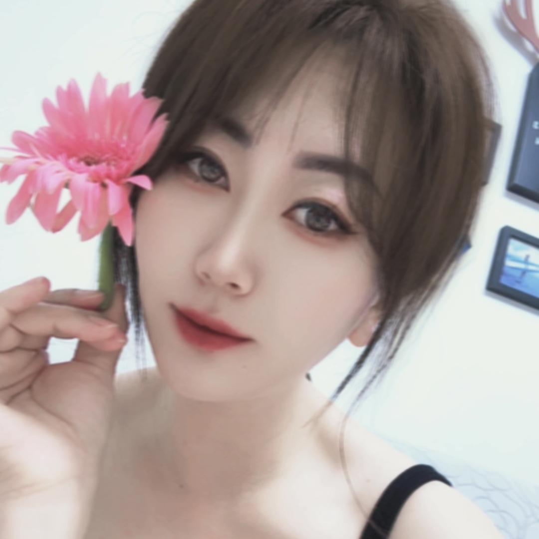 💋