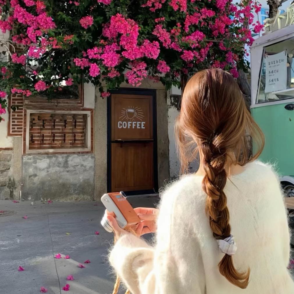 字小花🙆🏻‍♀️