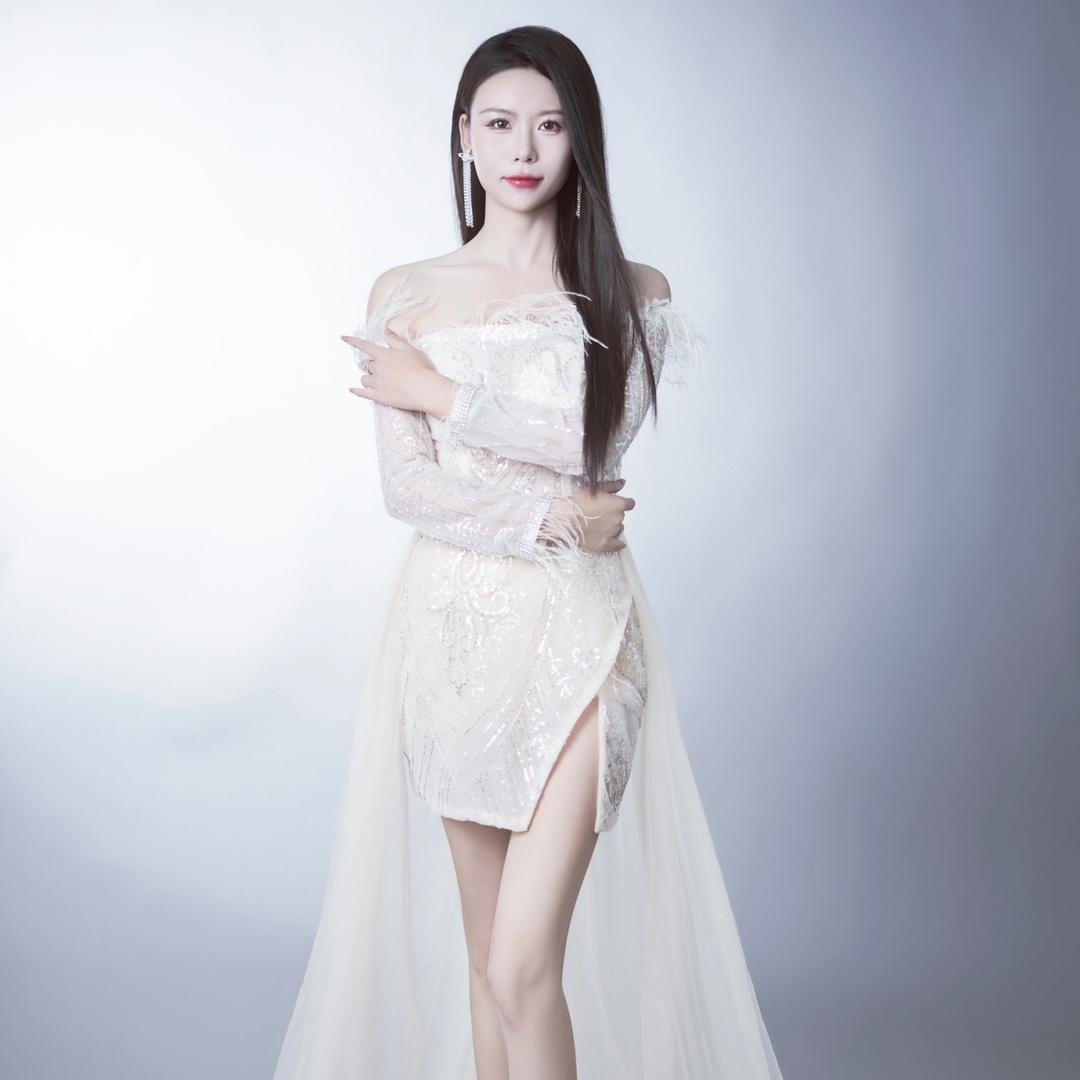 玉山婚庆主持人倩文