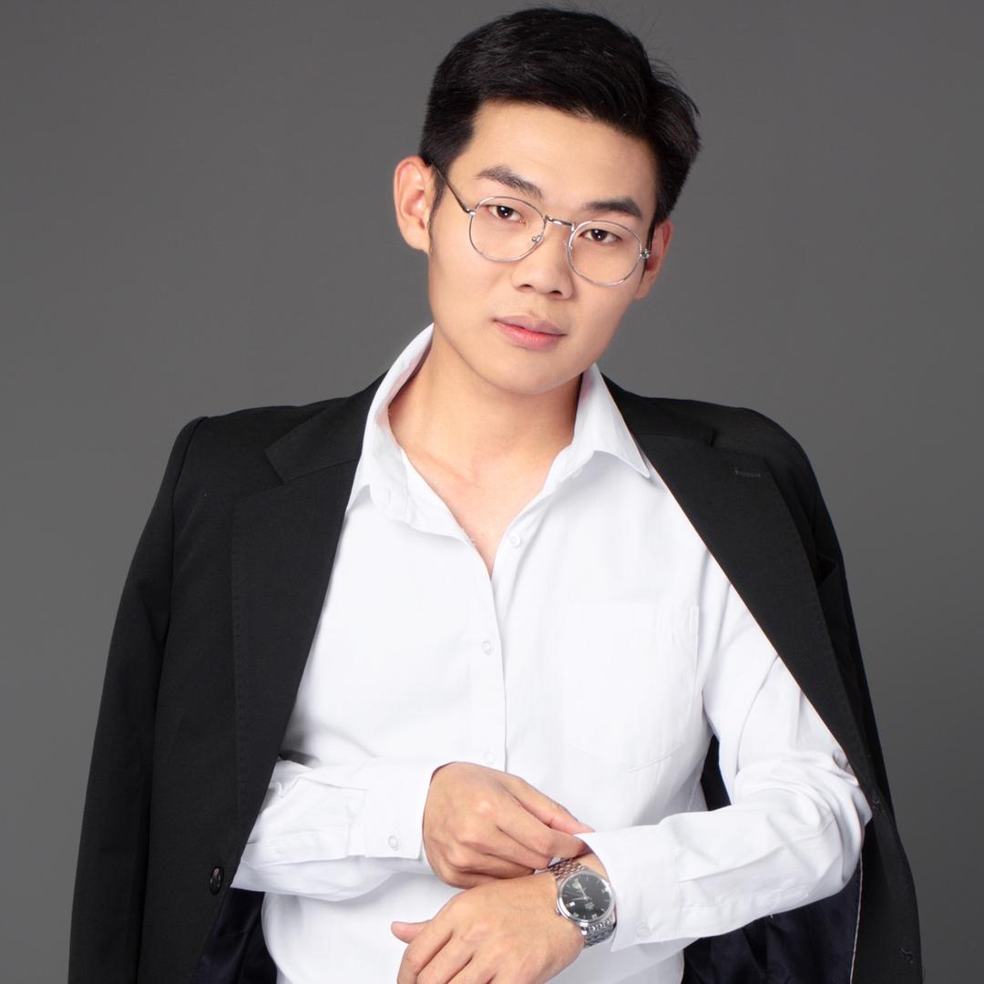 装修设计师大龙