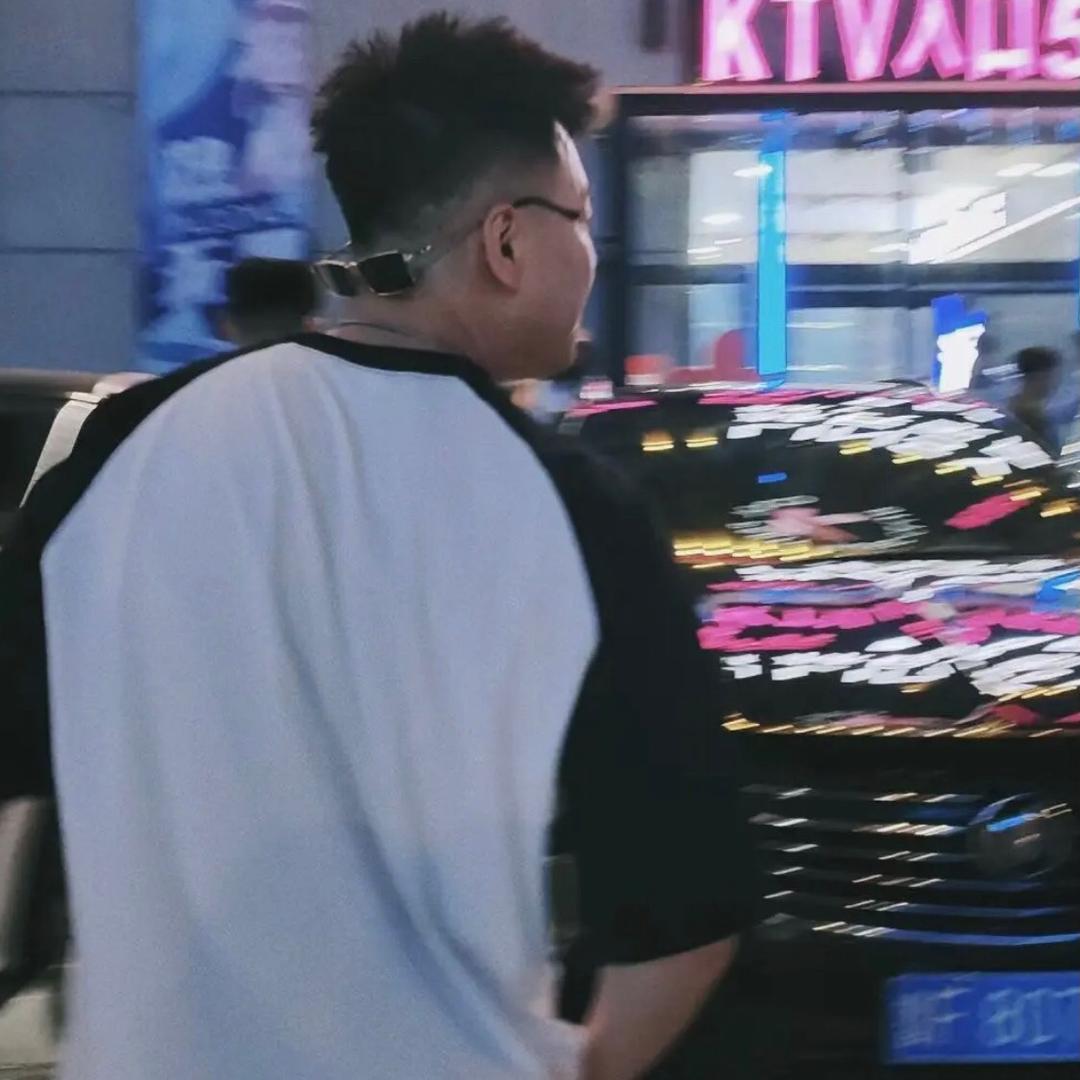 🦄小五