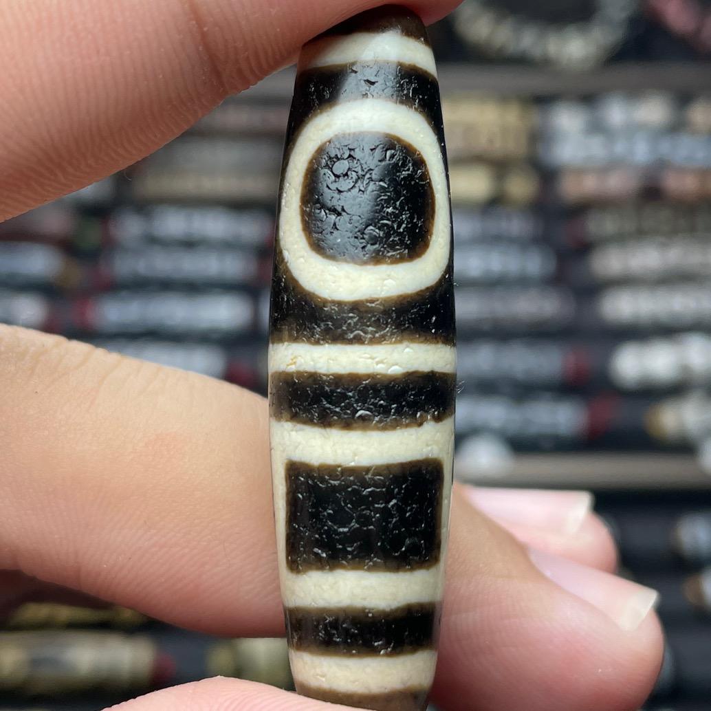 兴缘珠宝玉石