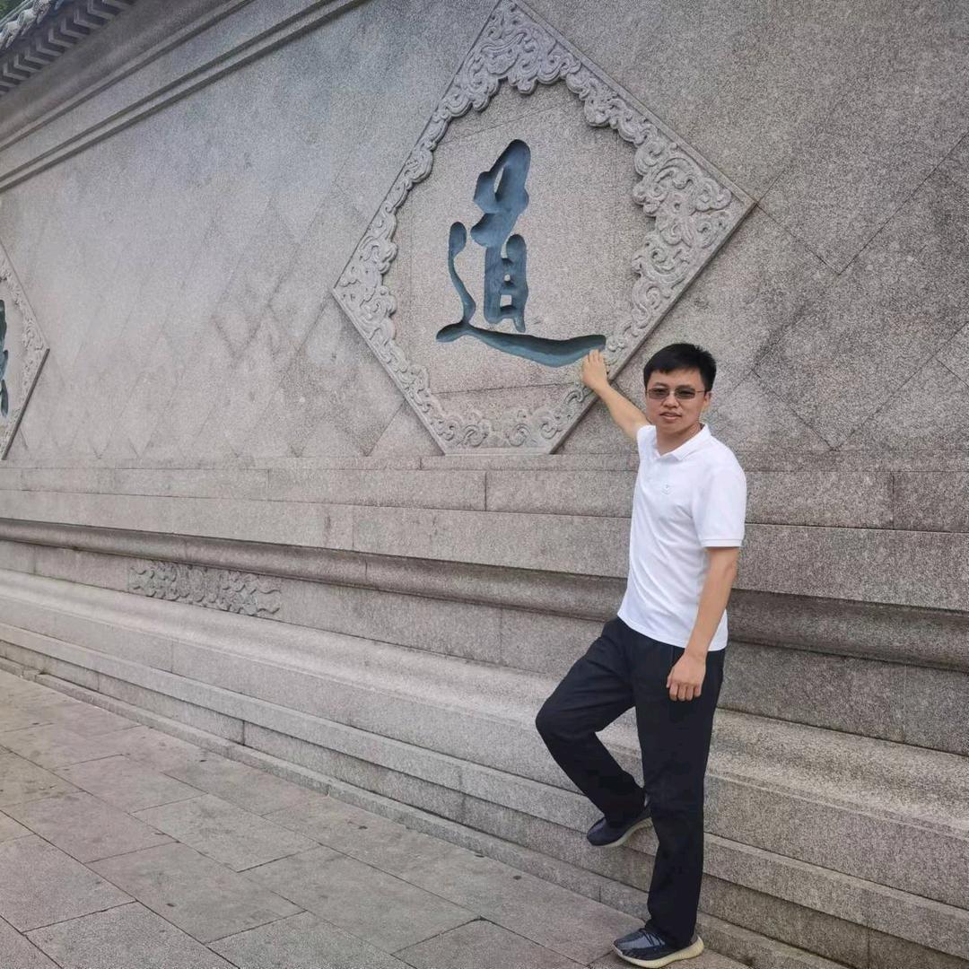 李聂小助理微姐