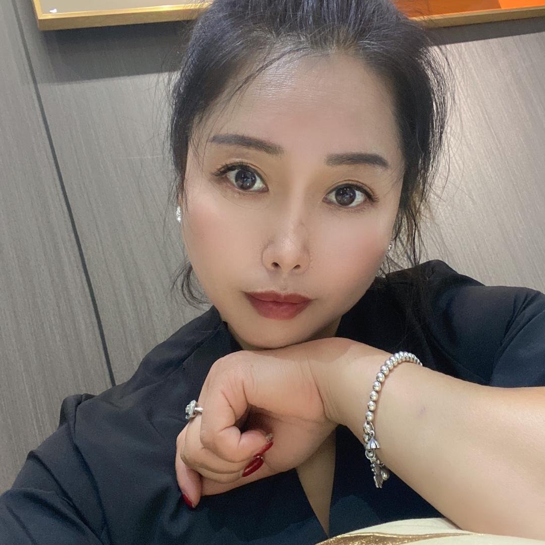 卖房项大姐—辉煌房产