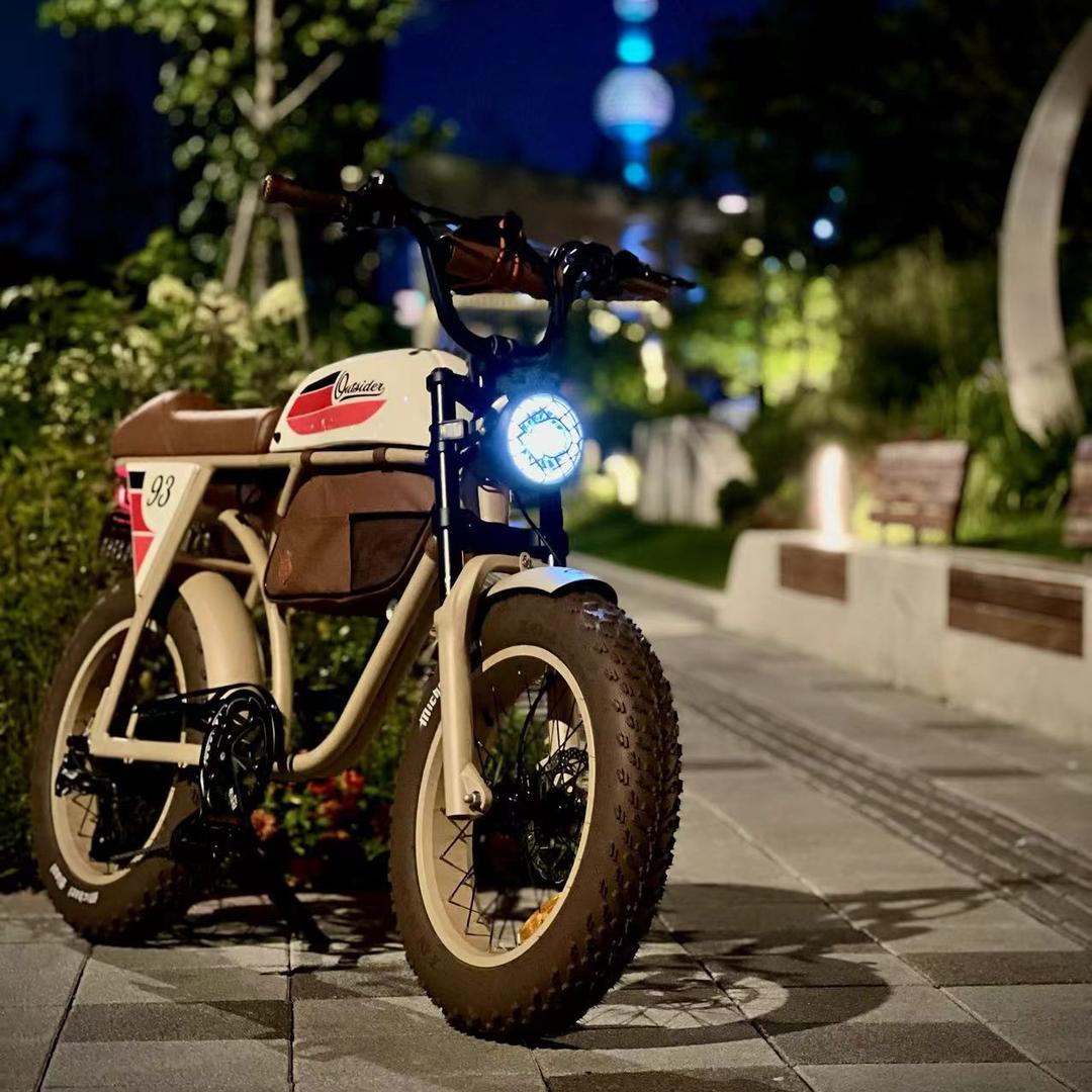 MICHAEL BLAST在上海