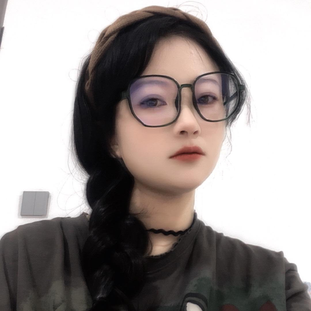 一只爱吃猪肉的小猪崽