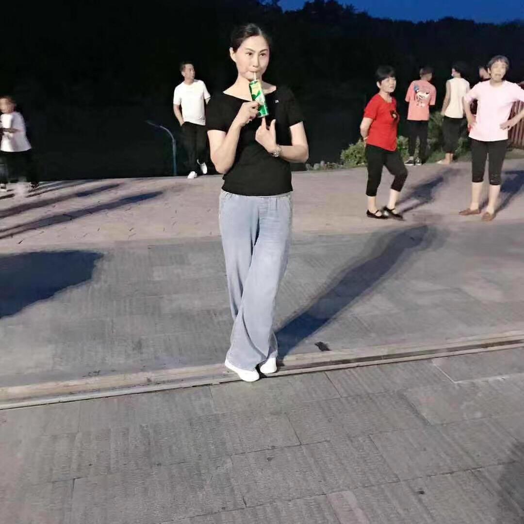 蓝天（小玉）