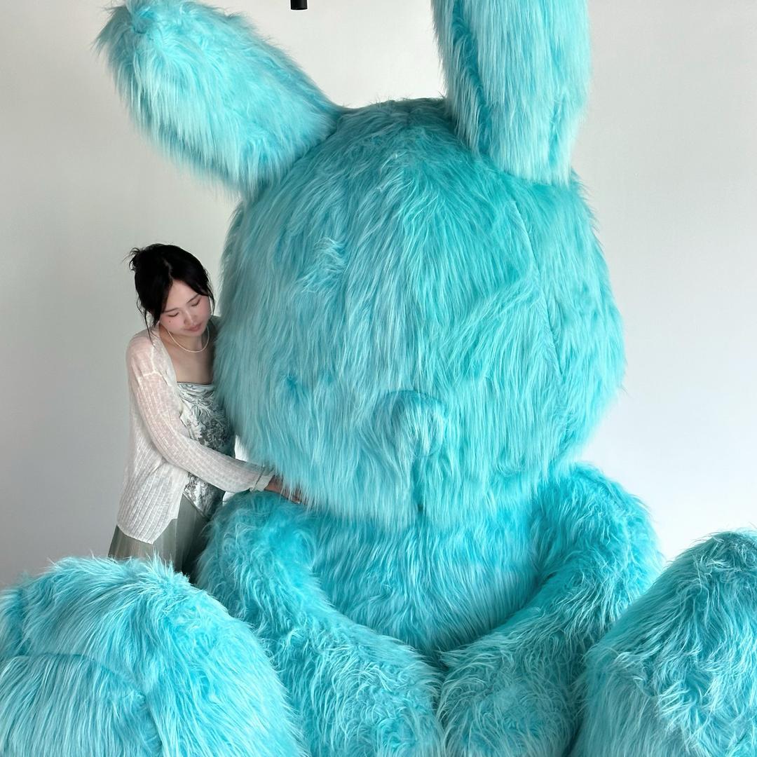 蚊子是个化妆师