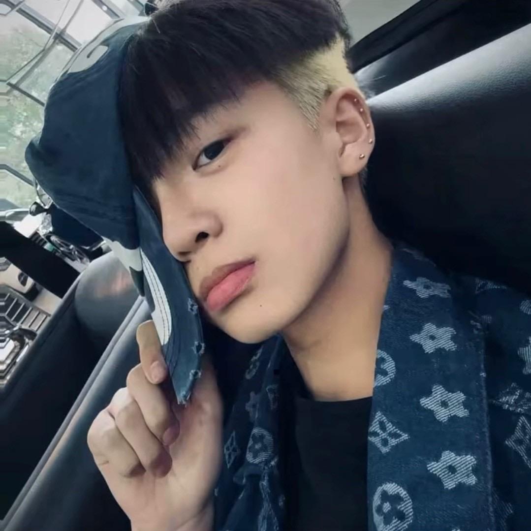 男主角