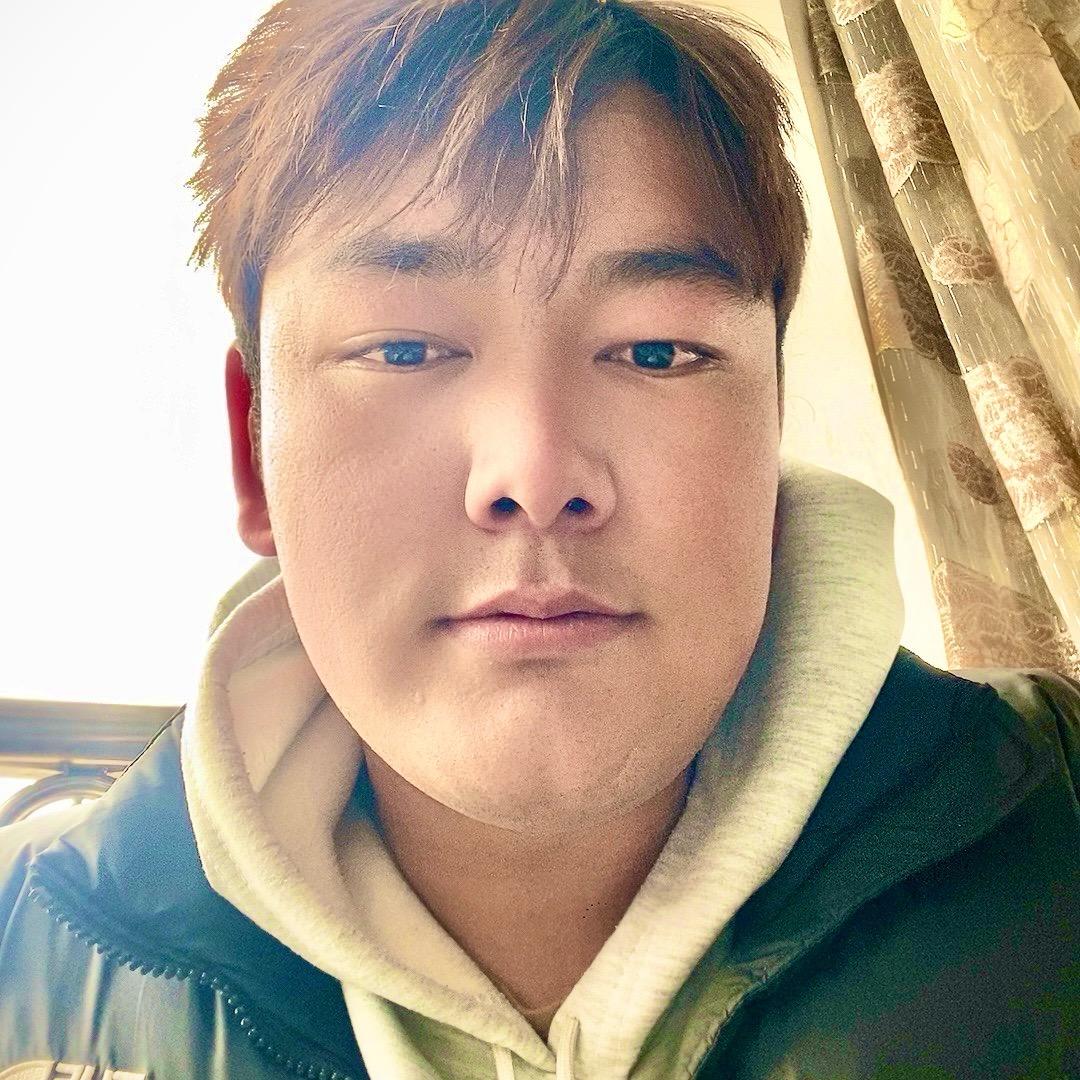 🔜 Says 🔚🦋画画小龙🖤