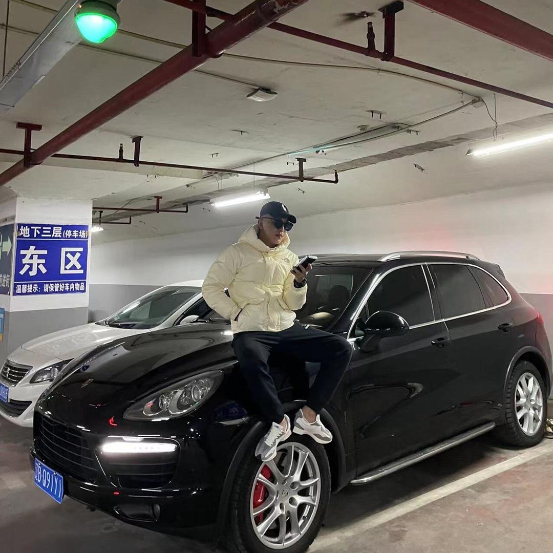 吴首臻