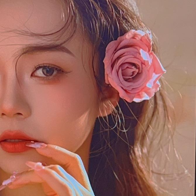 亮星星💫—艺欣💃