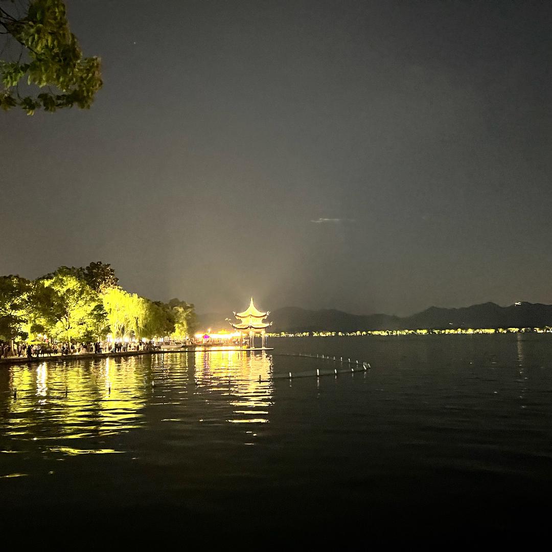 罗伯特林