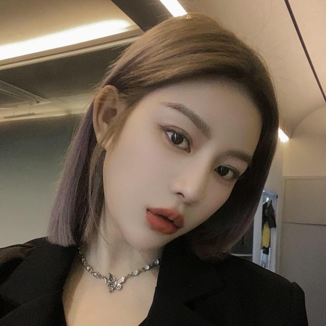 @栀恩