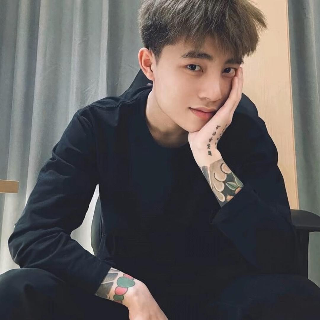 悲伤的小蟹
