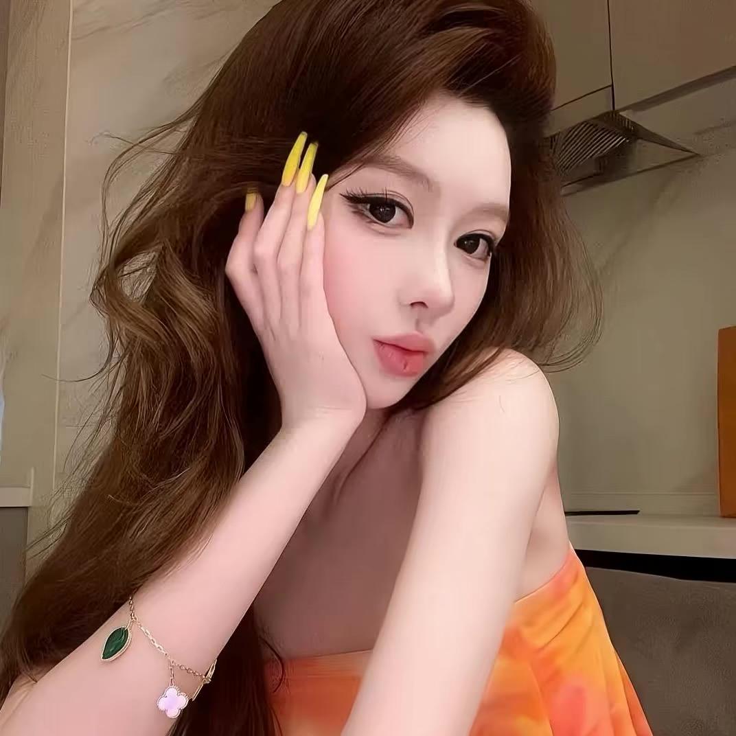 芭比^