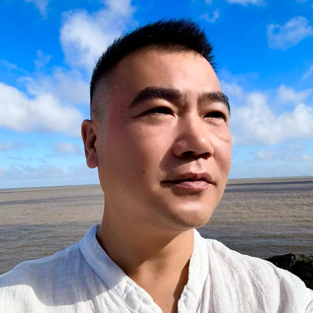 龙叔🦩⁸⁰⁸