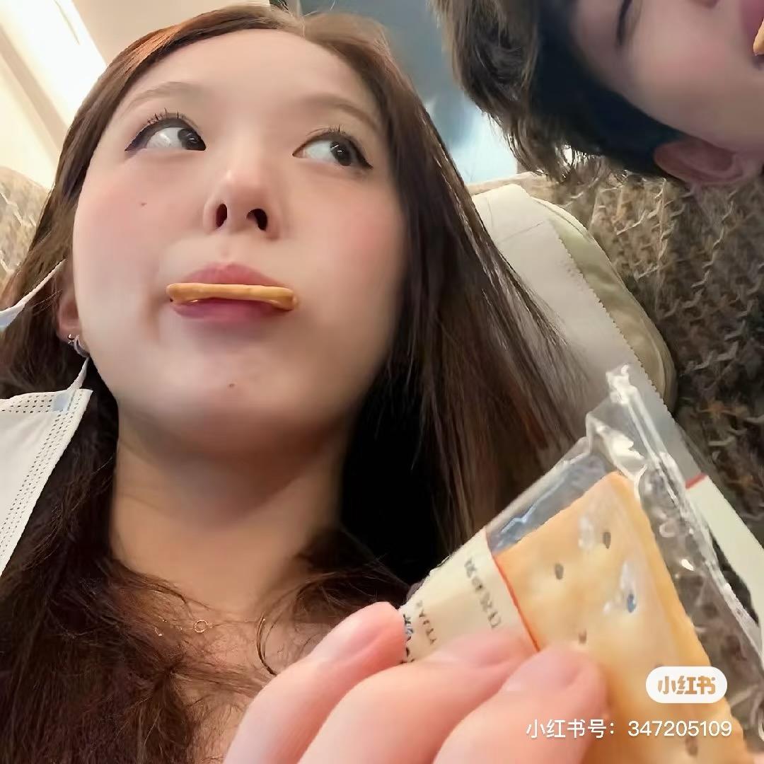 妞妞.