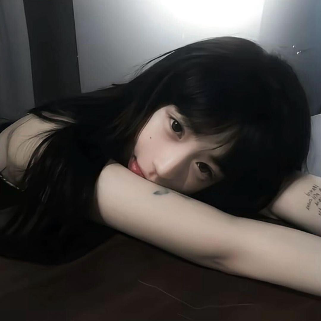 小y.