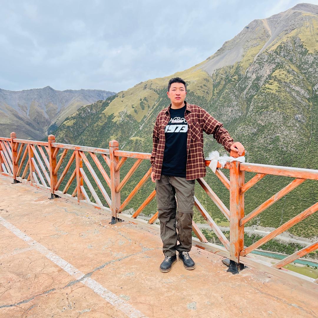 未来只能靠自己😊