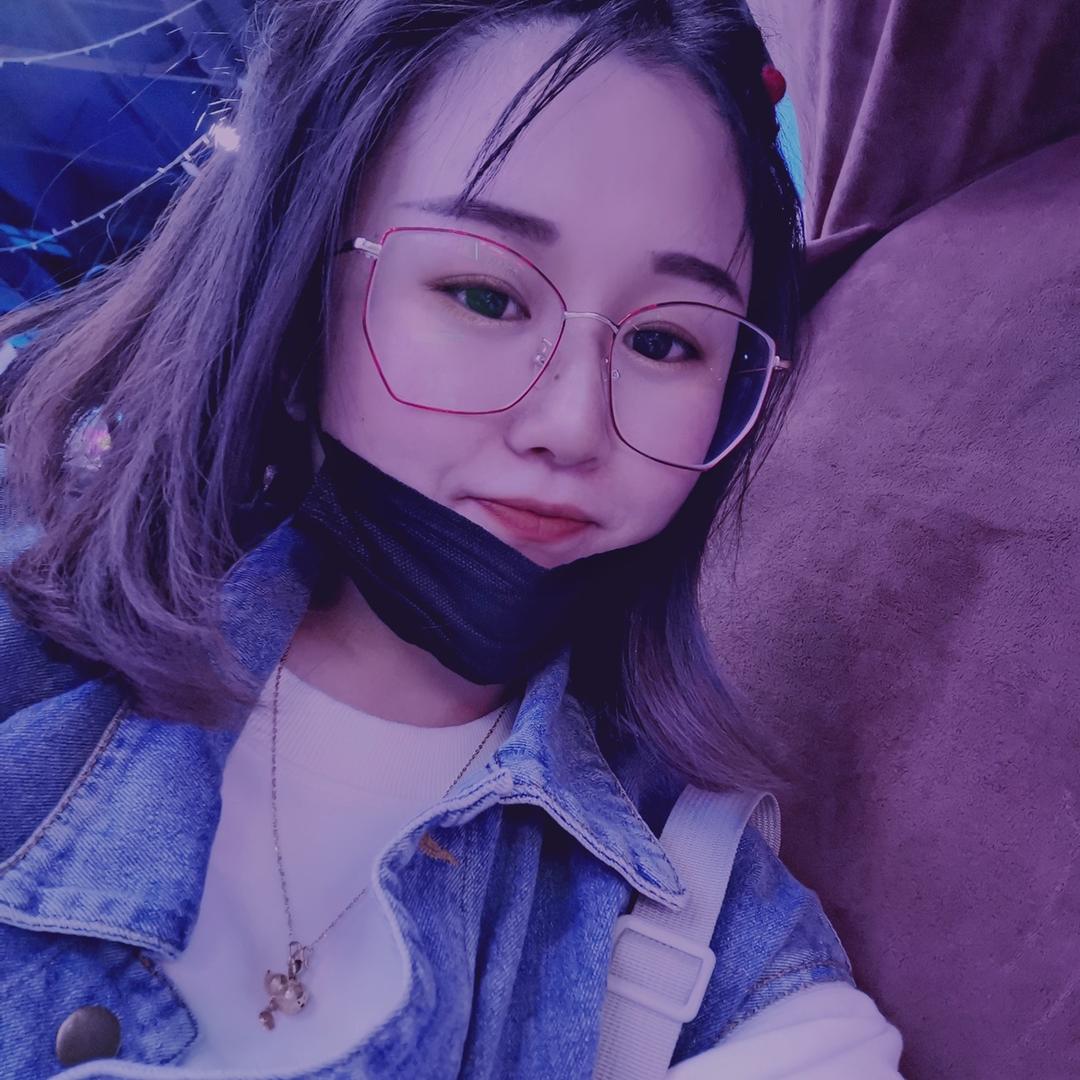爱荣宝服装厂