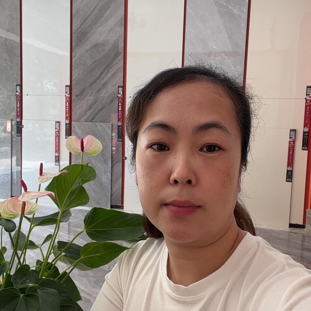 通海鼎嘉瓷砖小余