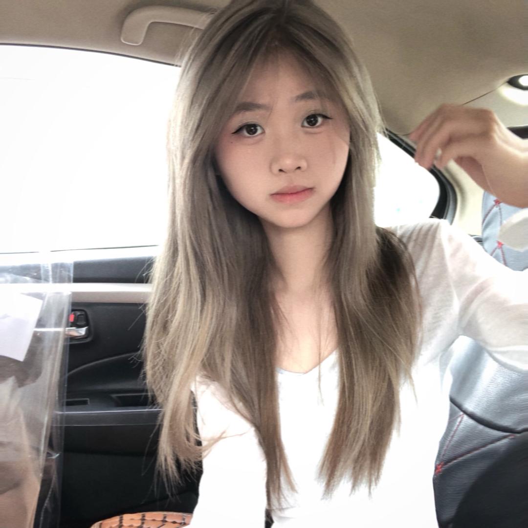 七七