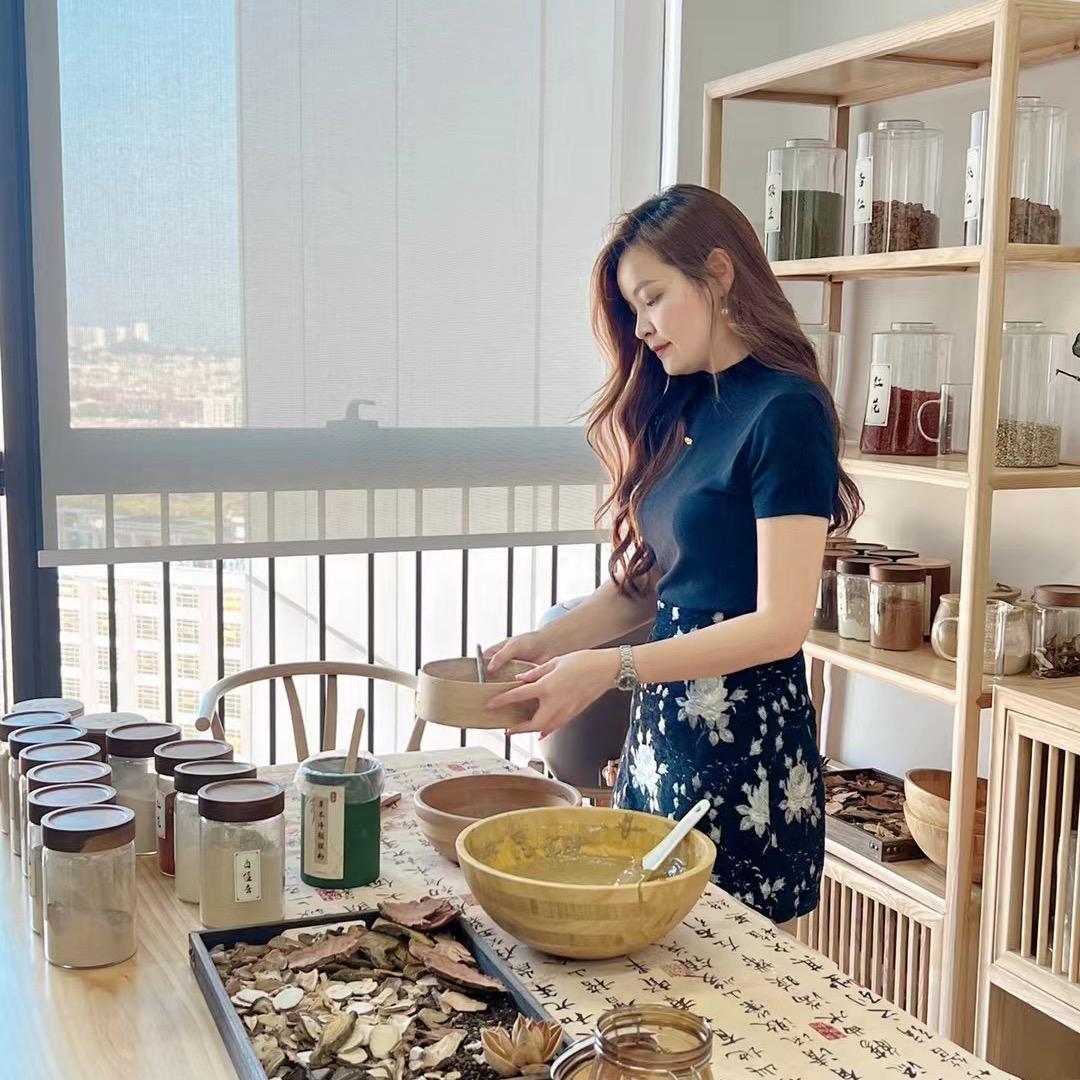 七七爱护肤(直播收徒弟)