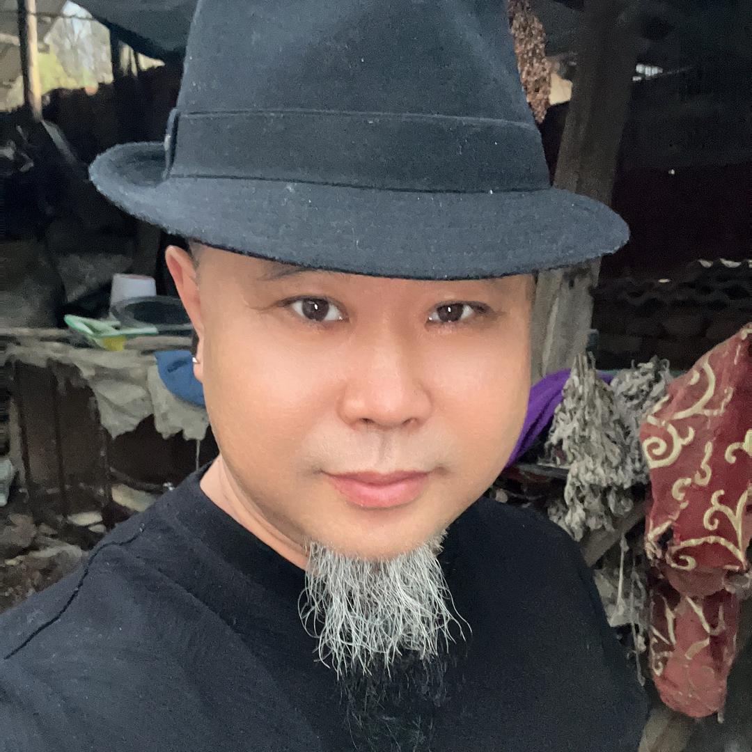 伦士华特色好货店