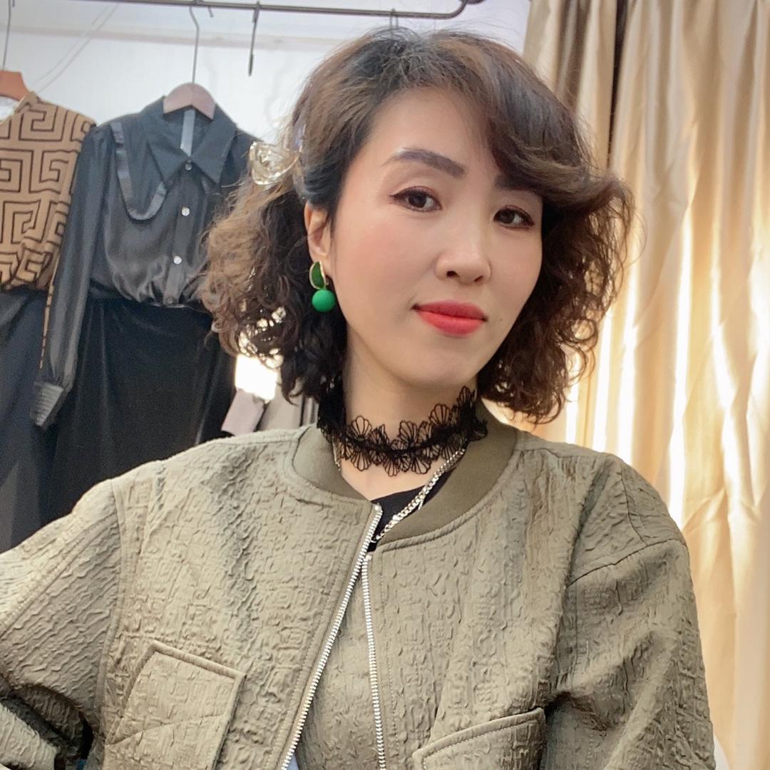 吴静