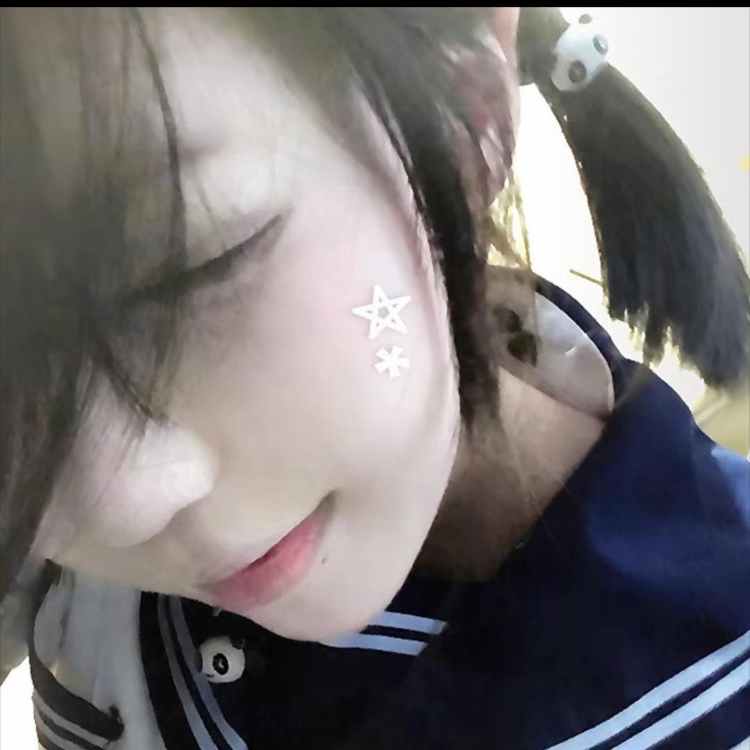 ⁷
