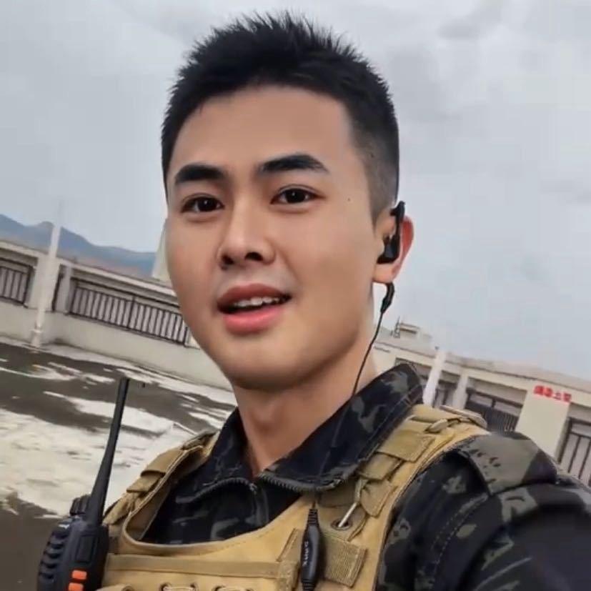 银行风控小助理