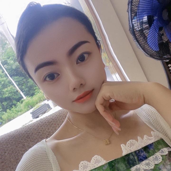 小她