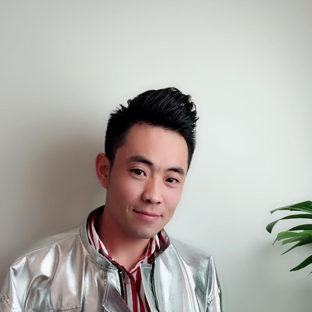 @艾伦࿐ོ李