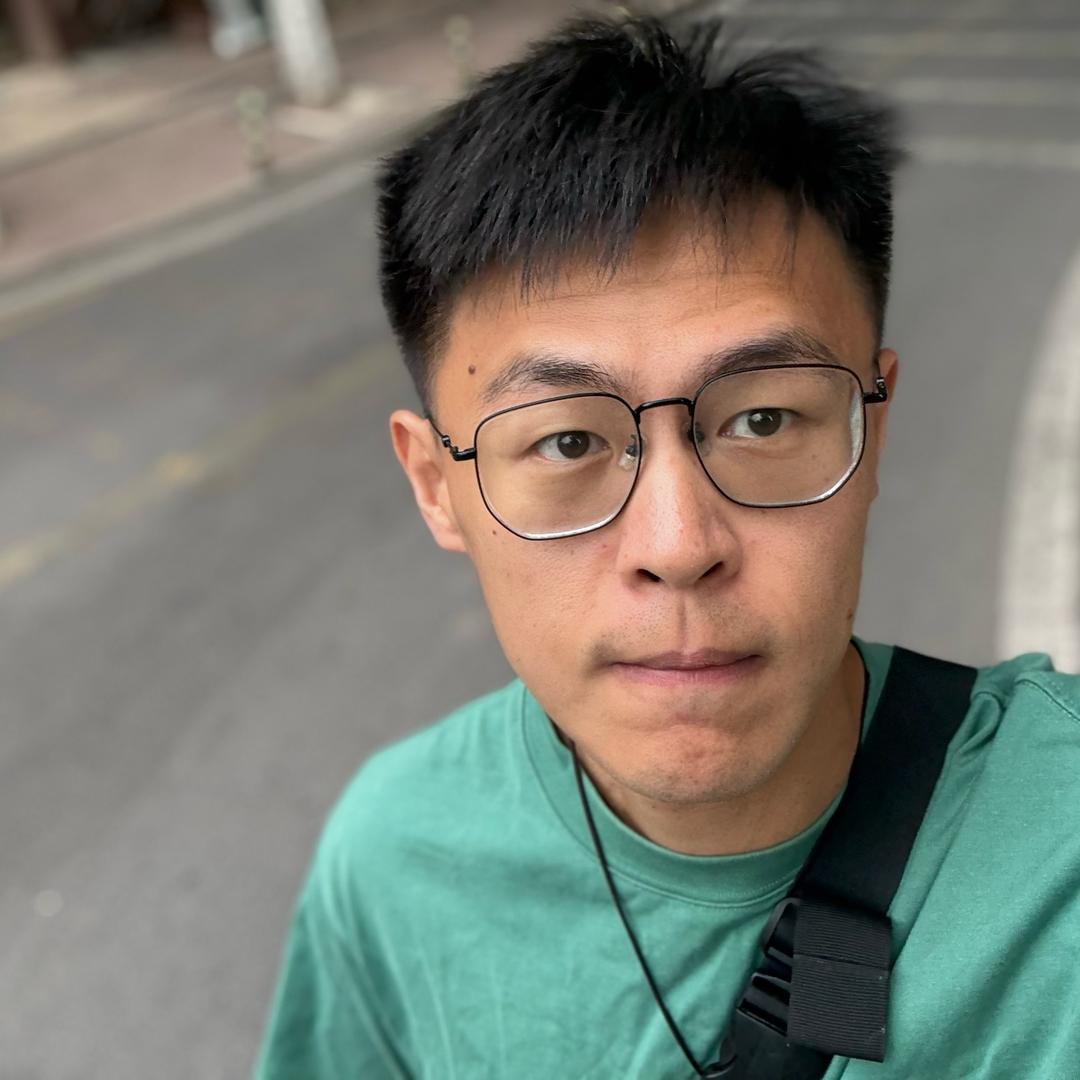 撸铁的狮子座♌️