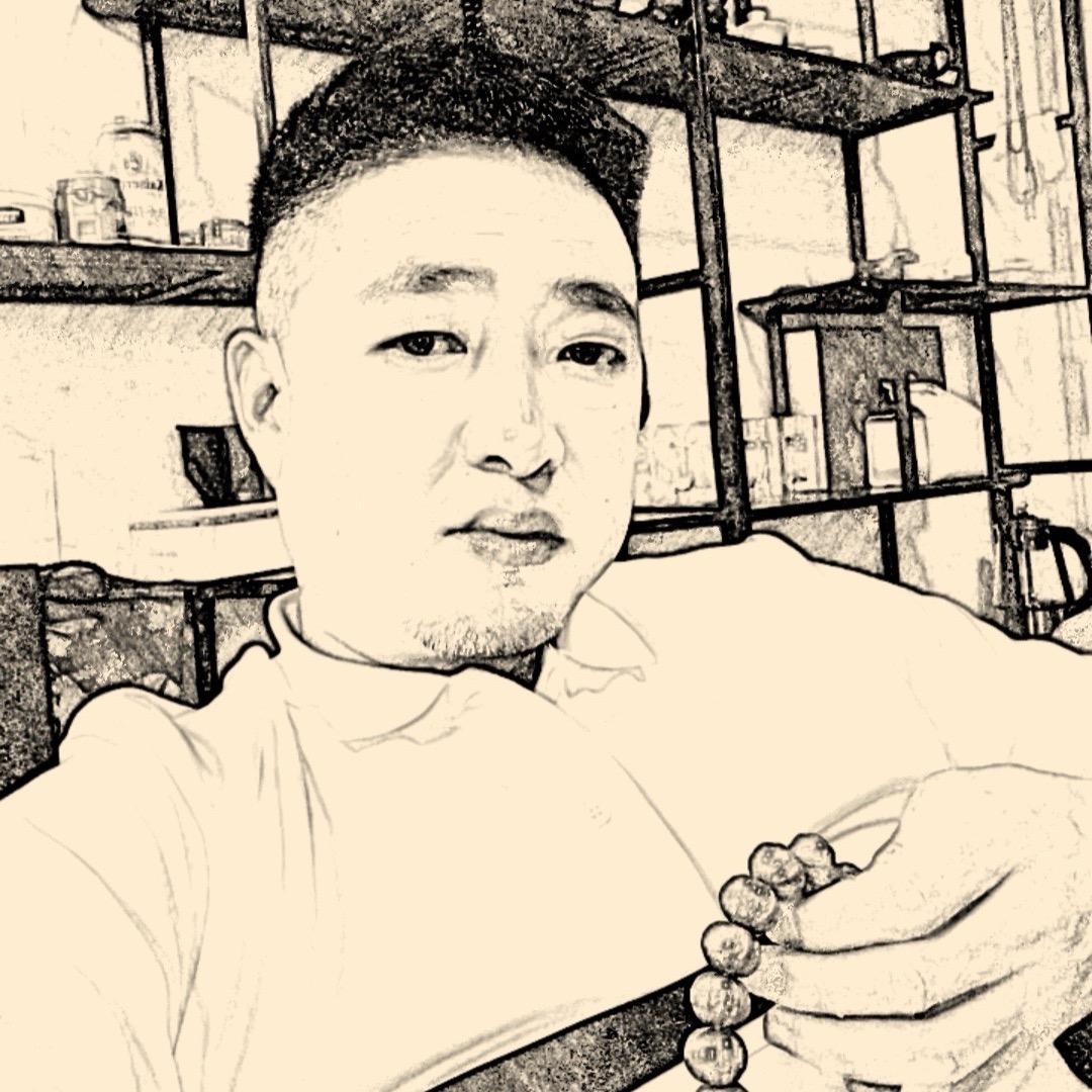 劳尔.