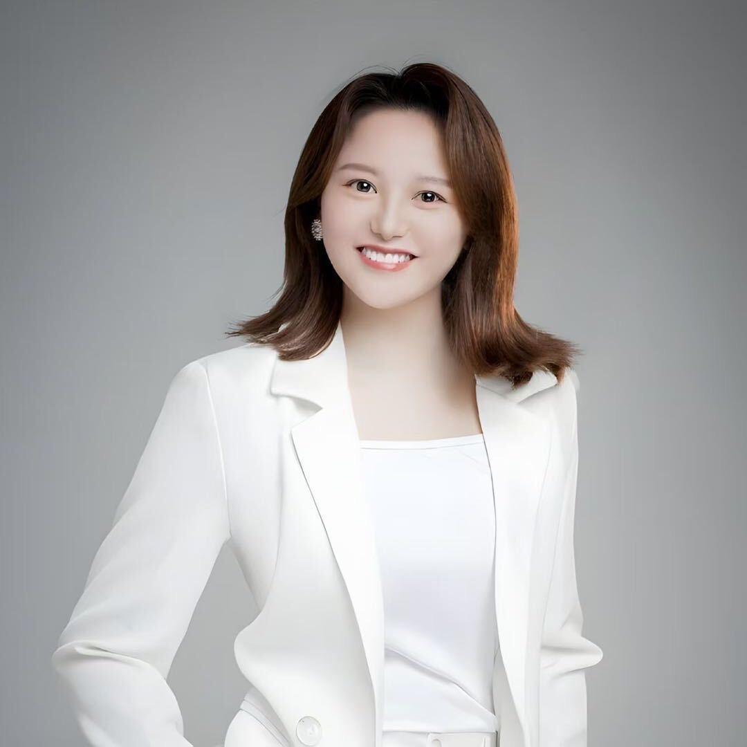 小云吖.