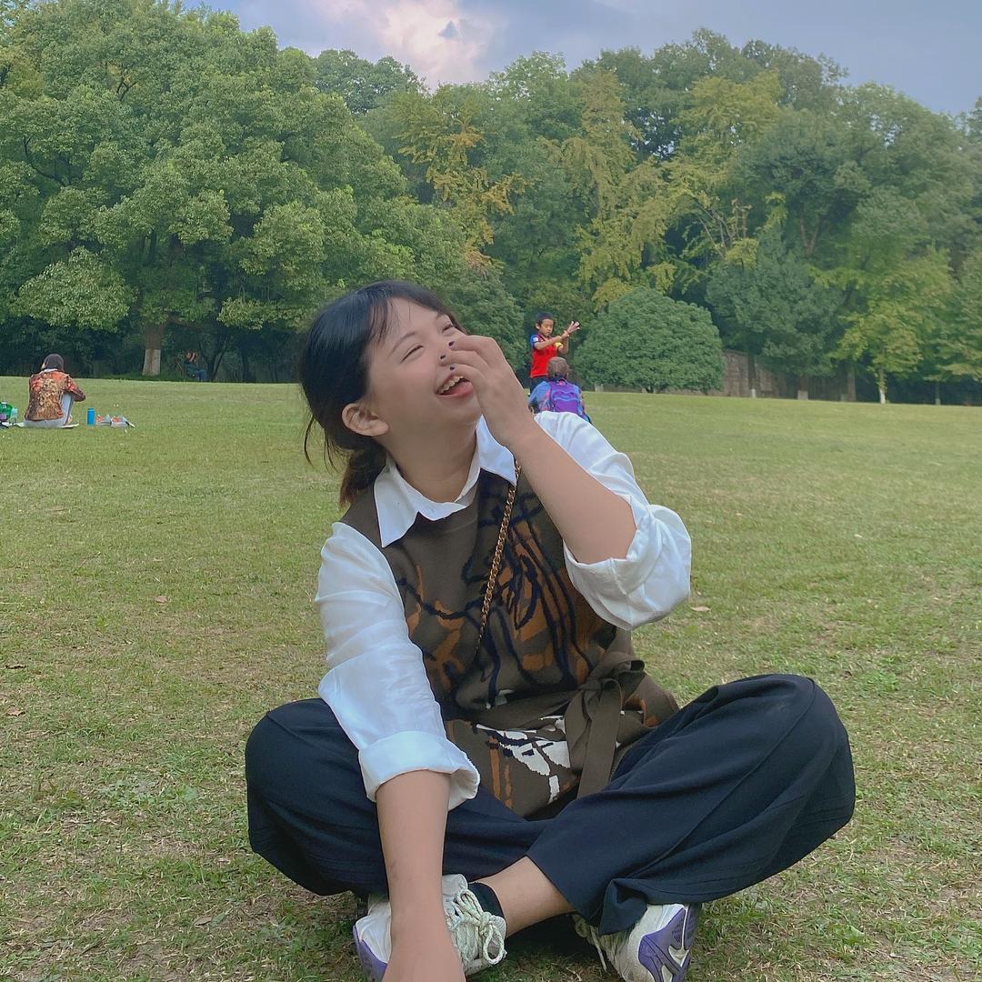 贫穷阿婷