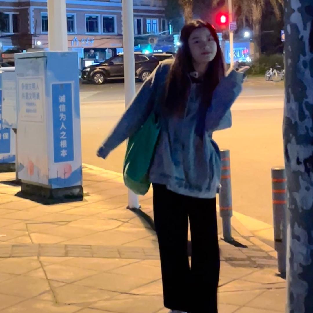 薄荷奶绿-