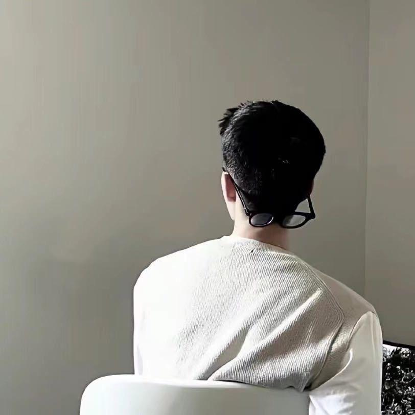 .小李