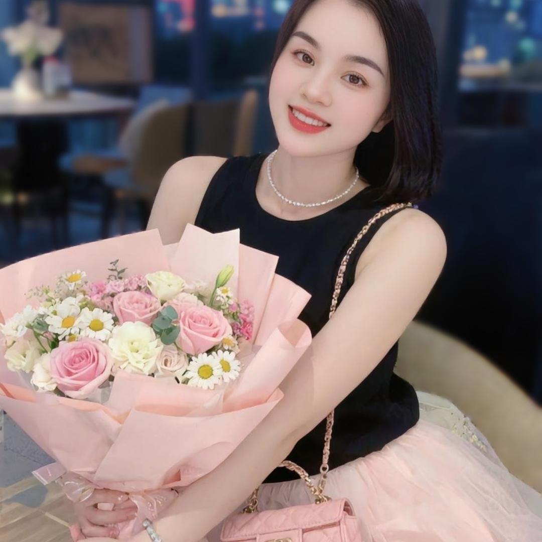 🌻_贰💋ღ᭄小🎀姐😘༄