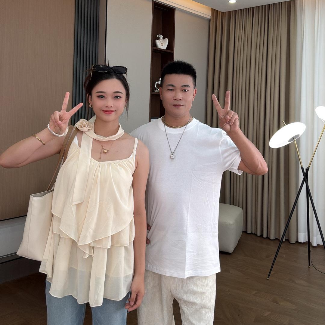 小个子窄版（周老板）