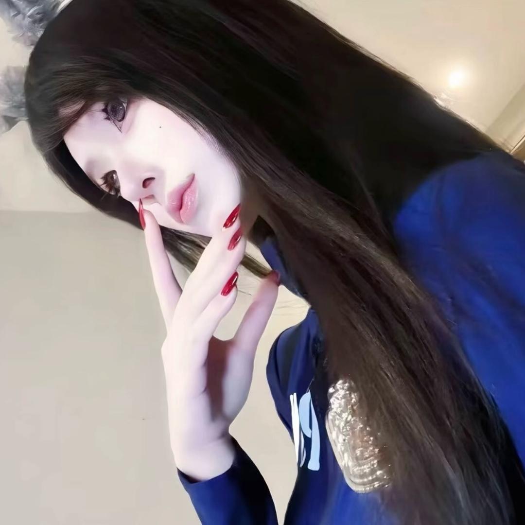 忧郁小E